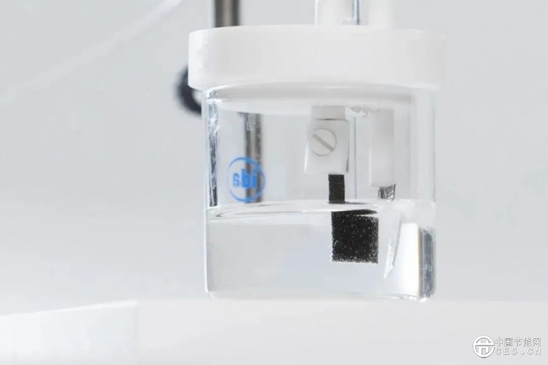 我国科学家成功合成可用于电解水制氢的非贵金属催化剂