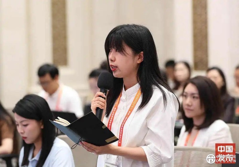 国新办举行拼搏（中国）发布会 介绍“深化提升‘获得电力’服务水平 全面打造现代化用电营商环境”有关情况