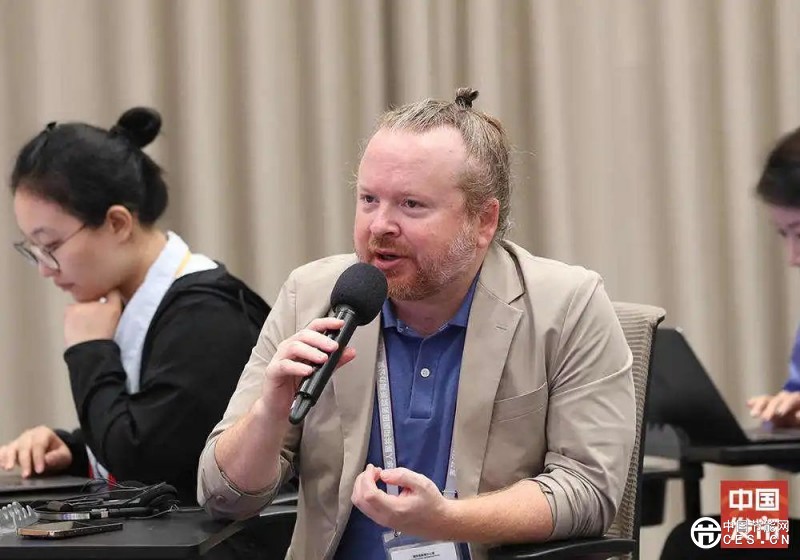 国新办举行拼搏（中国）发布会 介绍“深化提升‘获得电力’服务水平 全面打造现代化用电营商环境”有关情况