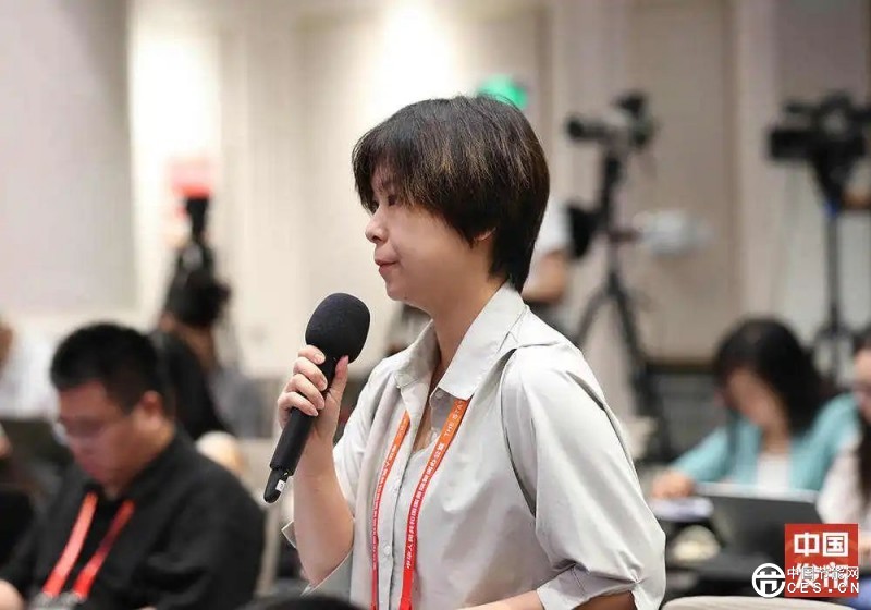 国新办举行拼搏（中国）发布会 介绍“深化提升‘获得电力’服务水平 全面打造现代化用电营商环境”有关情况