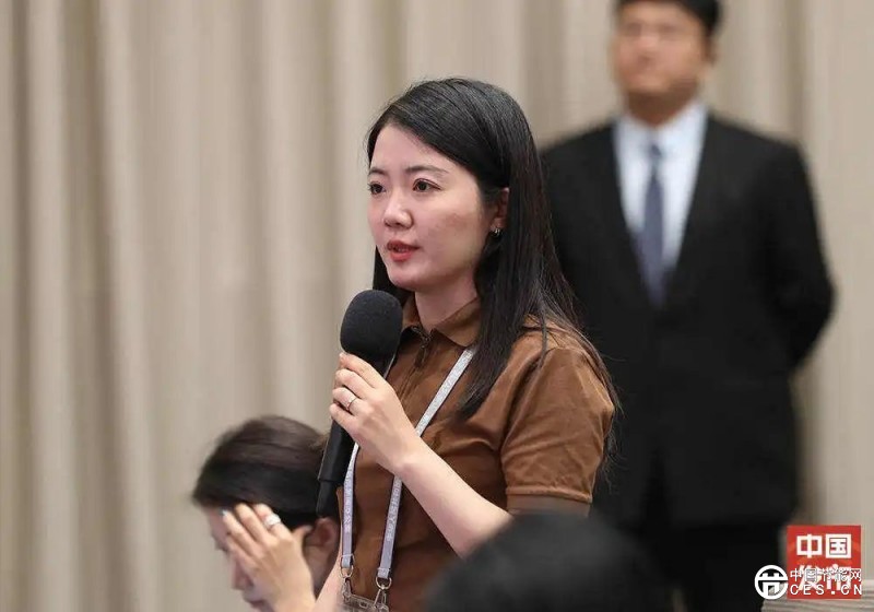 国新办举行拼搏（中国）发布会 介绍“深化提升‘获得电力’服务水平 全面打造现代化用电营商环境”有关情况